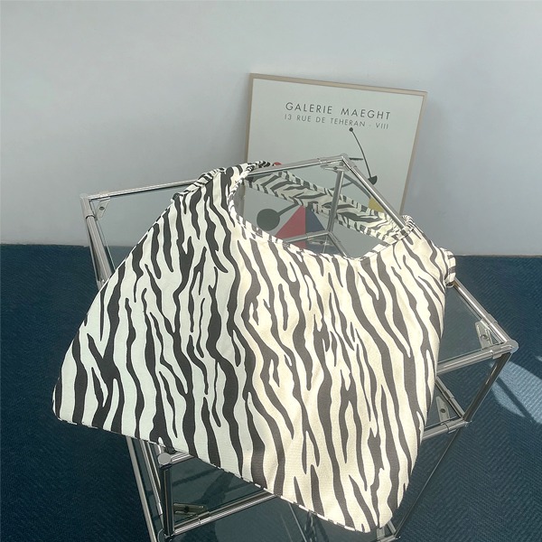 THEXXXY - 더엑스, Unique Zebra Shoulder Bag #1240