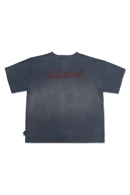 Kusneuf[쿠스너프]&quot;KUSNEUF&quot; Logo Sunfade T-shirt