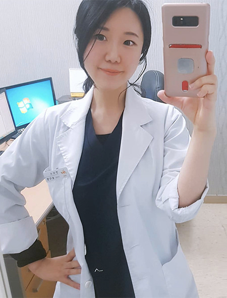 Dr. Song Da Hyung