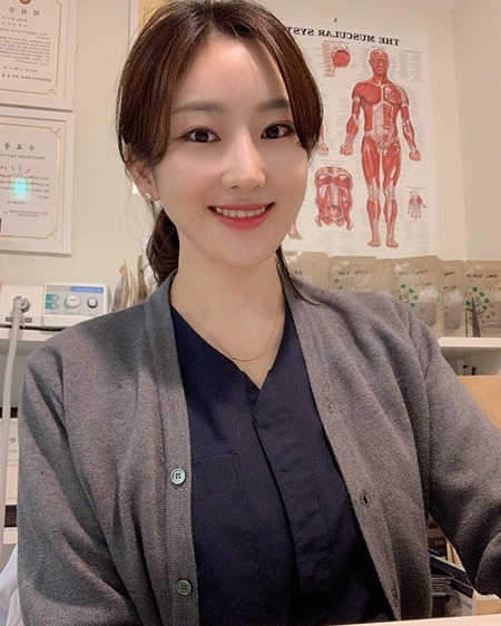 Dr. Park Bo-young
