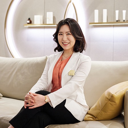 Dr. Park Min-ju