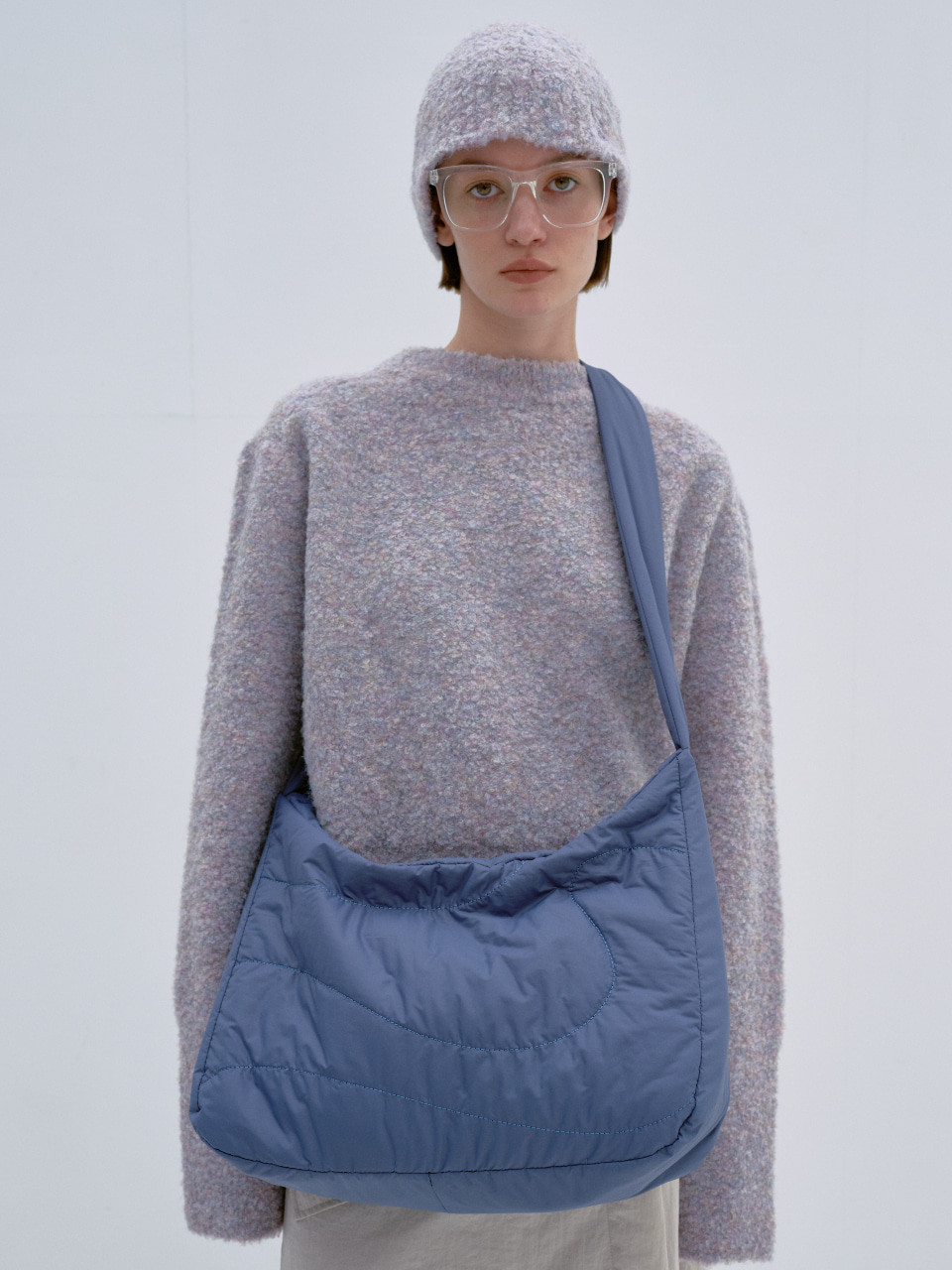Curved Pattern Quilted Bag_Dusty Blue
