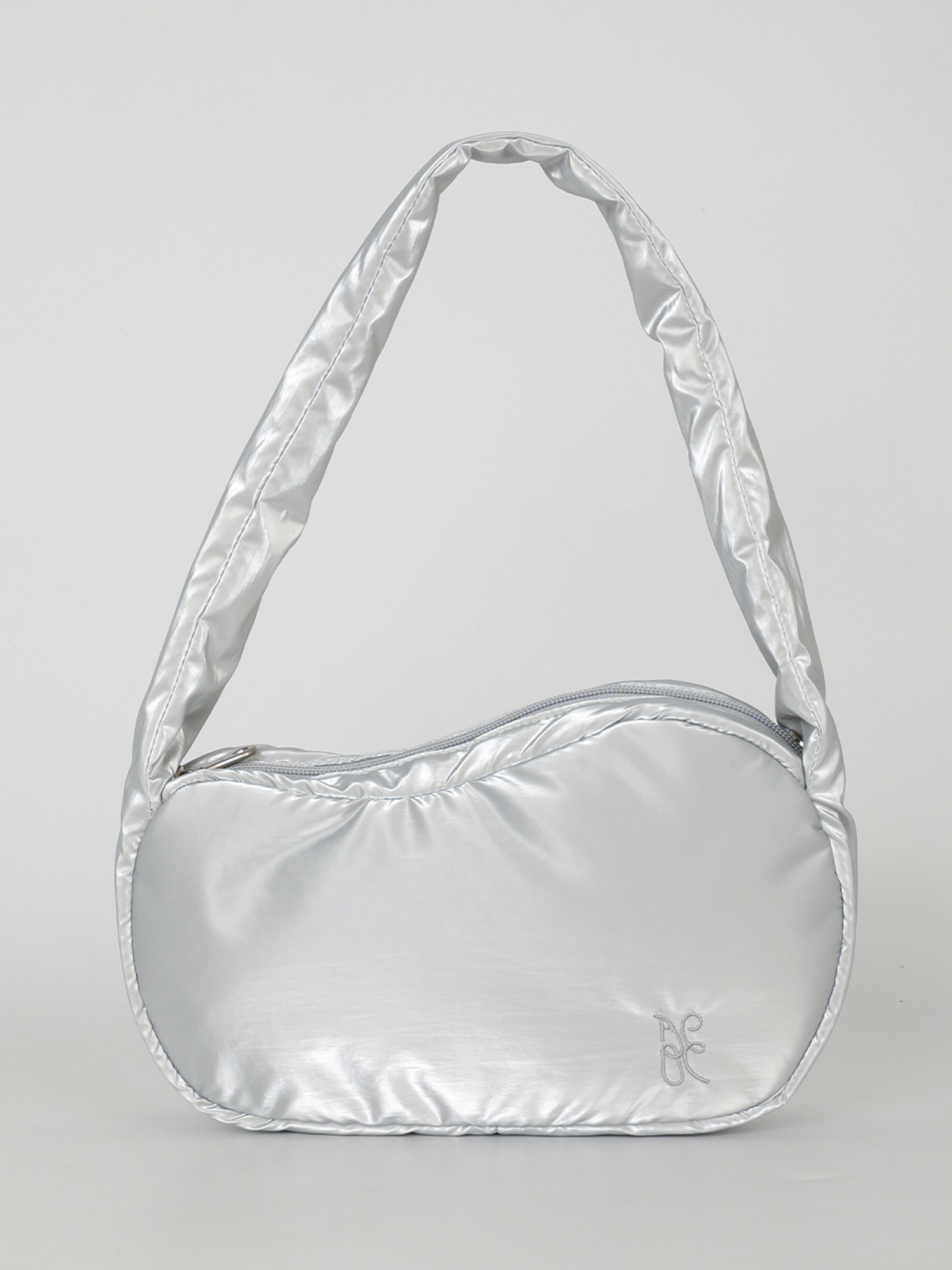 Pebble Shoulder Bag_Silver