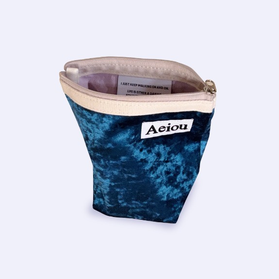 Aeiou Basic Pouch (M size)Velvet Blue Green