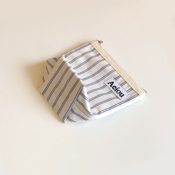 Aeiou Basic Pouch (M size) Cotton Blue Line