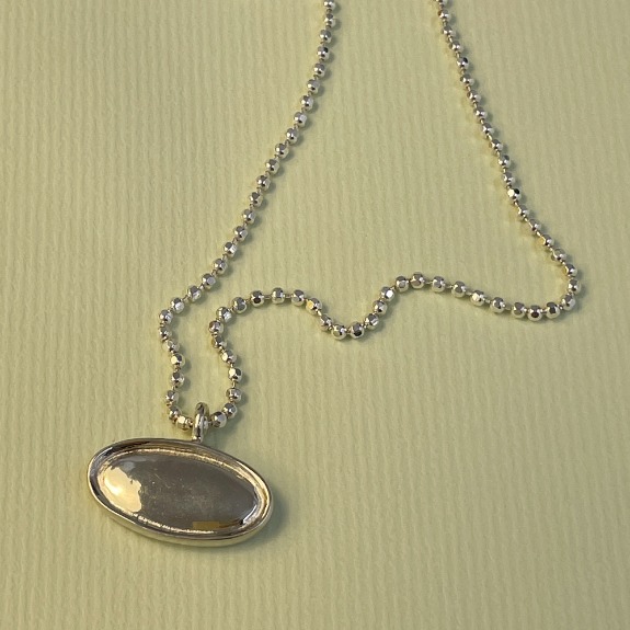 Oval (sliver necklace)
