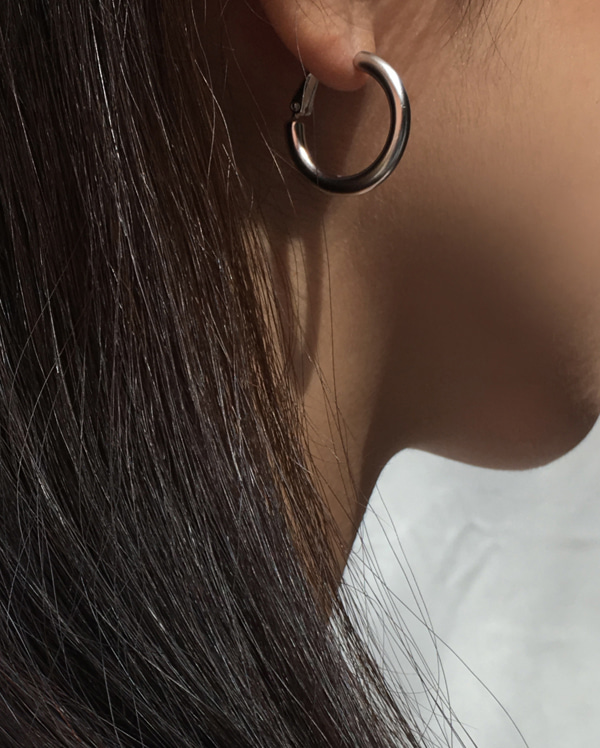 rounding curve earring