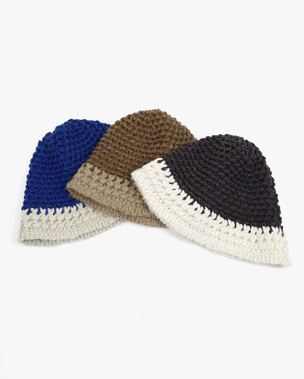 hint contrast knit bucket hat