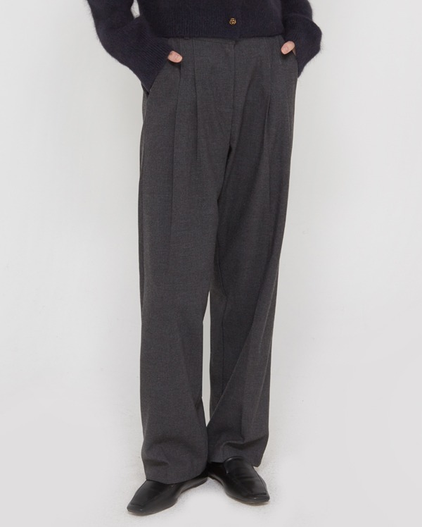 your wide napping slacks (s, m)