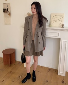 in rora two button jacket