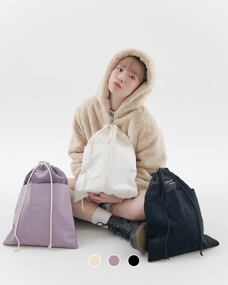 [이달의 소녀 김립]TWINKLE CORDUROY SLING BAG