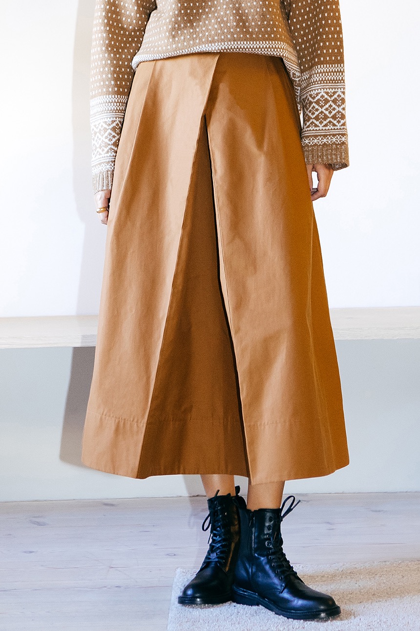 MIKKEL A-line maxi skirt (Camel)