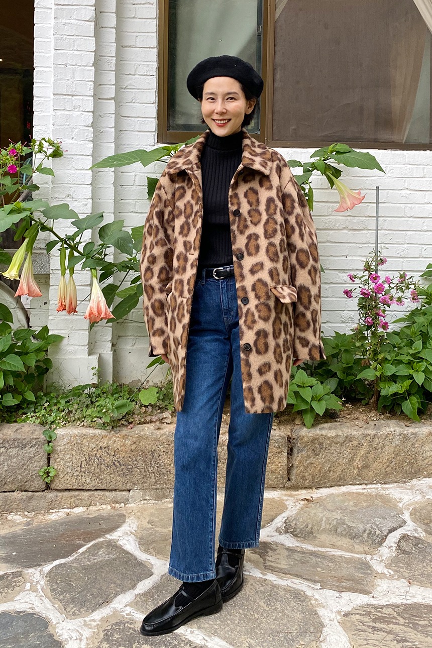[앤유티비]MARIBO Cocoon padded half coat (Leopard brown)