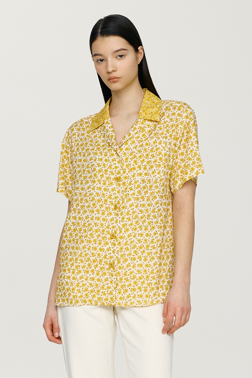 ULEHAWA Notched collar shirt (Yellow flower)
