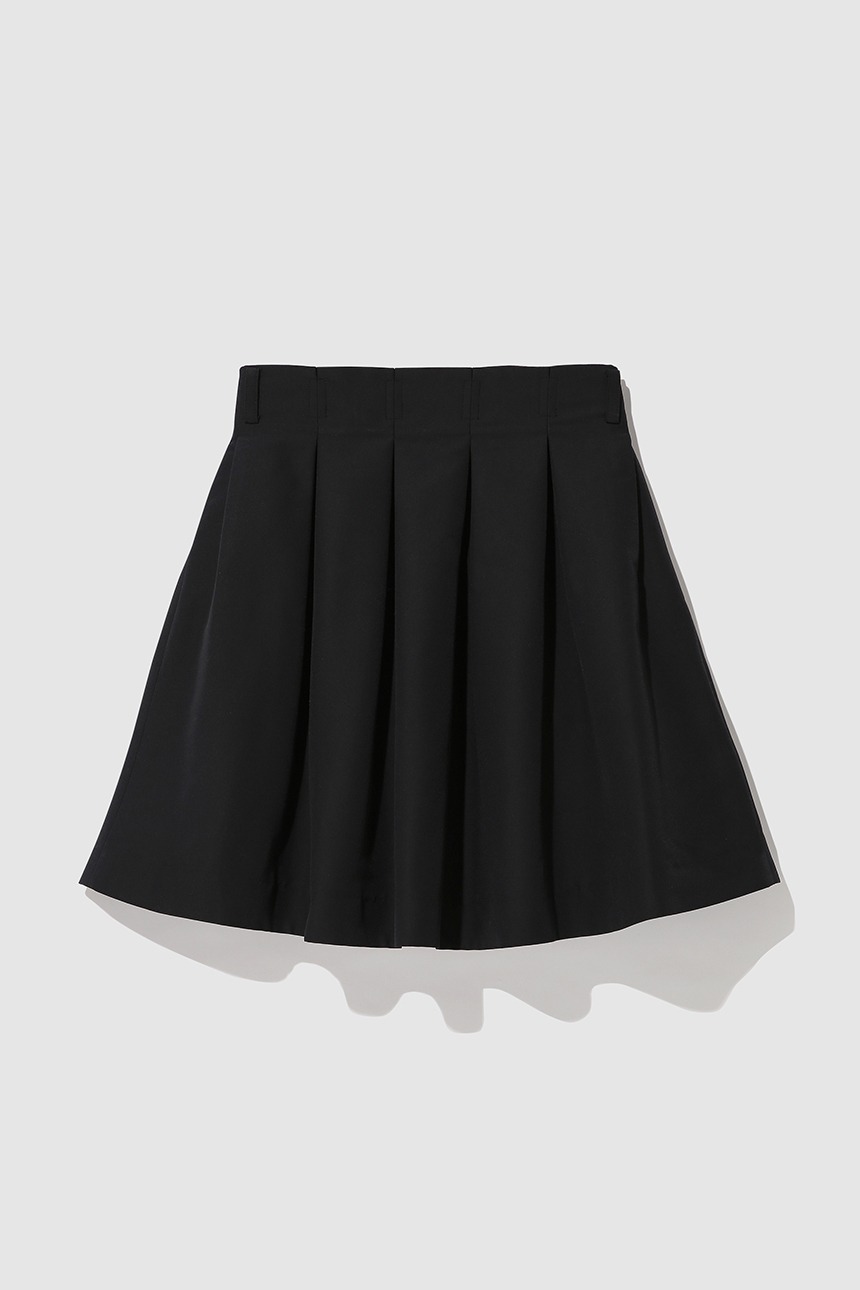 FRIULI Stitch point tucked skirt (Black)