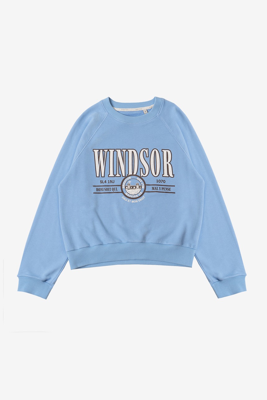 [한지현 착용]WINDSOR Cropped city artwork sweatshirt (Baby blue)