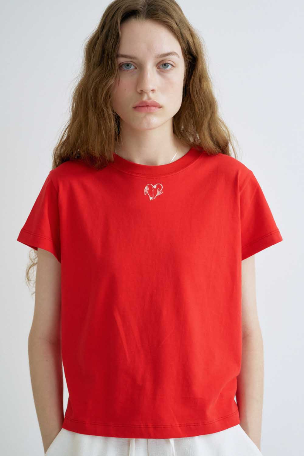 S Heart Embroidery Tshirt_Red