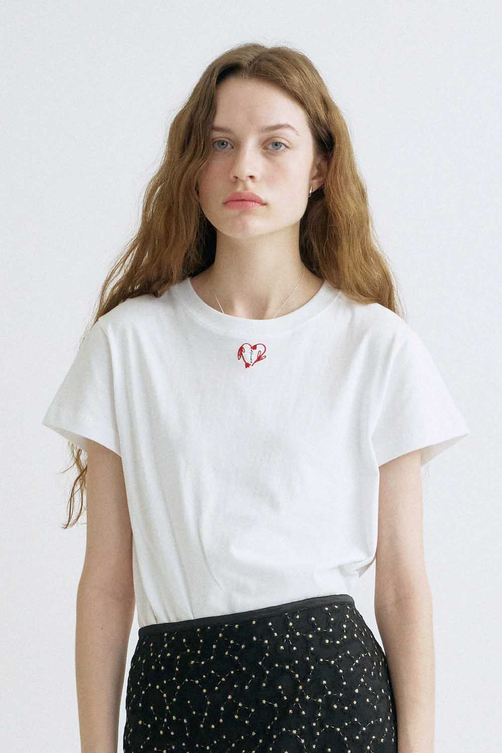 S Heart Embroidery Tshirt_White