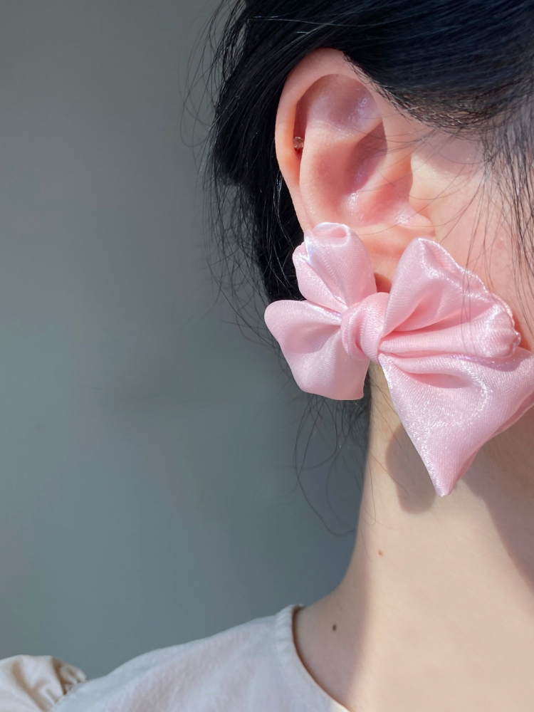 Lisa Bold Pink Ribbon Earrings