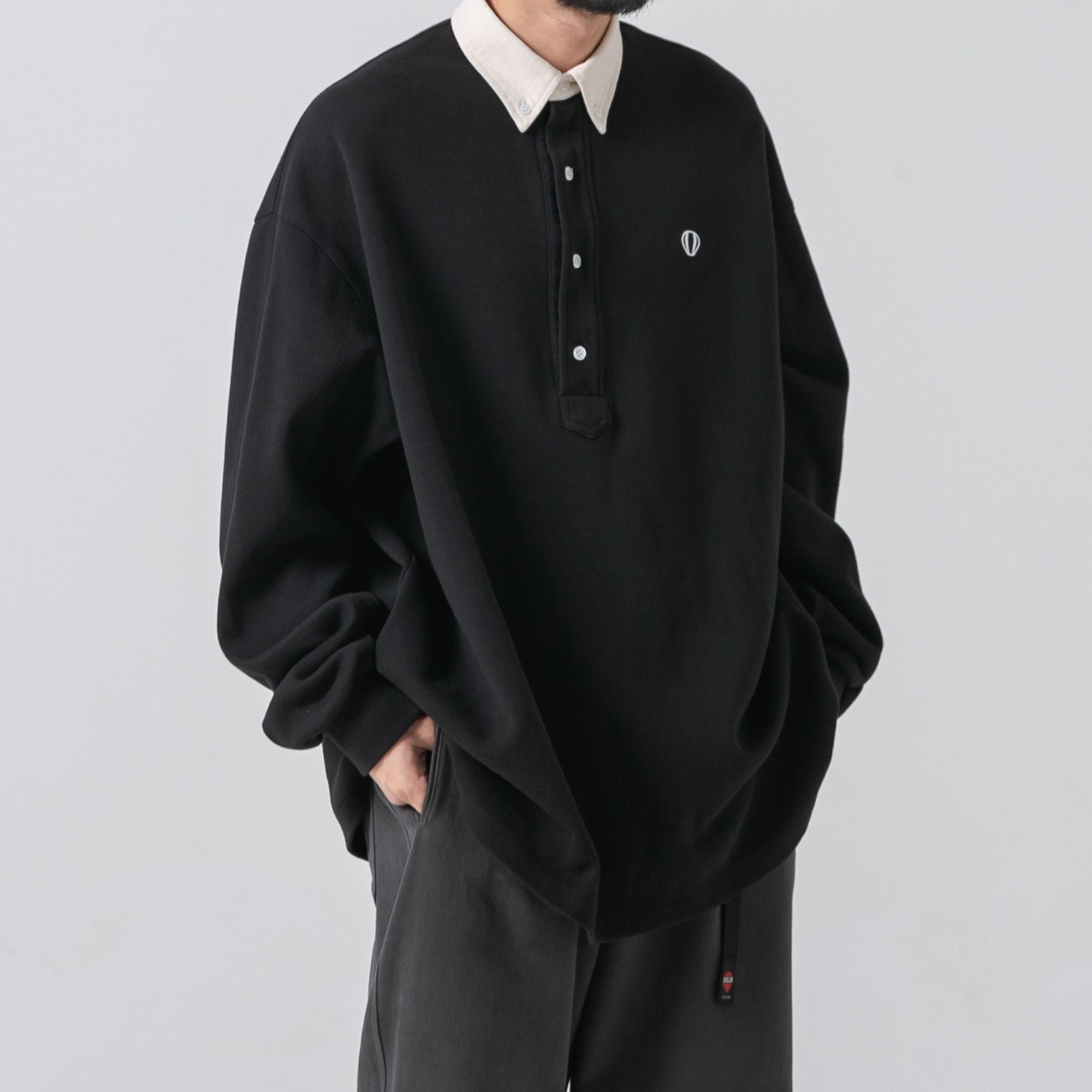 [AG] Wide PK Sweat Shirt - Black