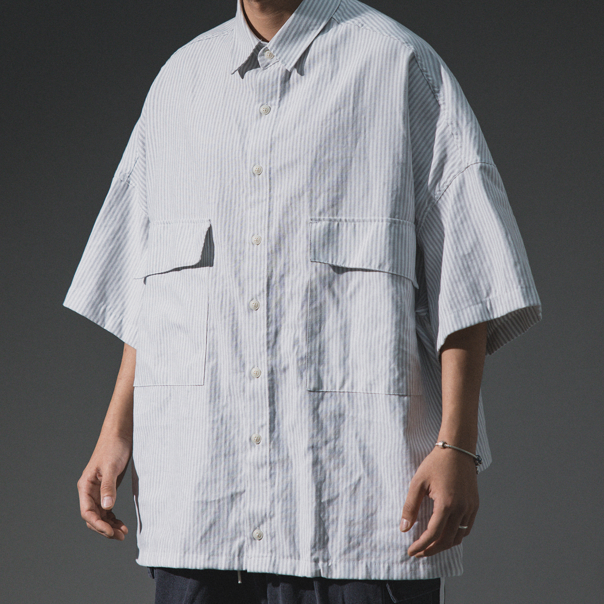 Stripe Two Pocket Half Shirt - Grey