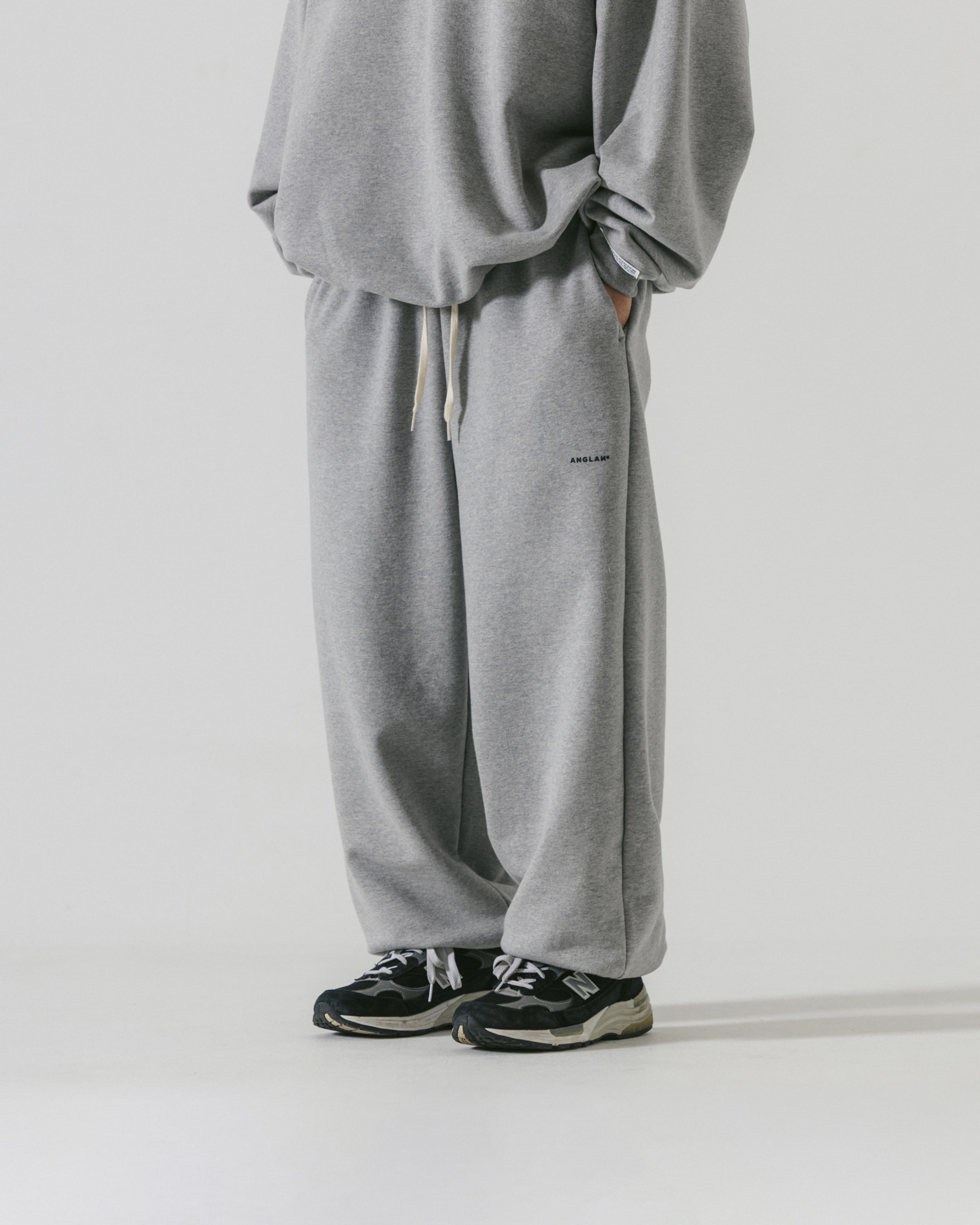 [AG] Standard Logo Sweat Loose Jogger Pants - Melange Grey