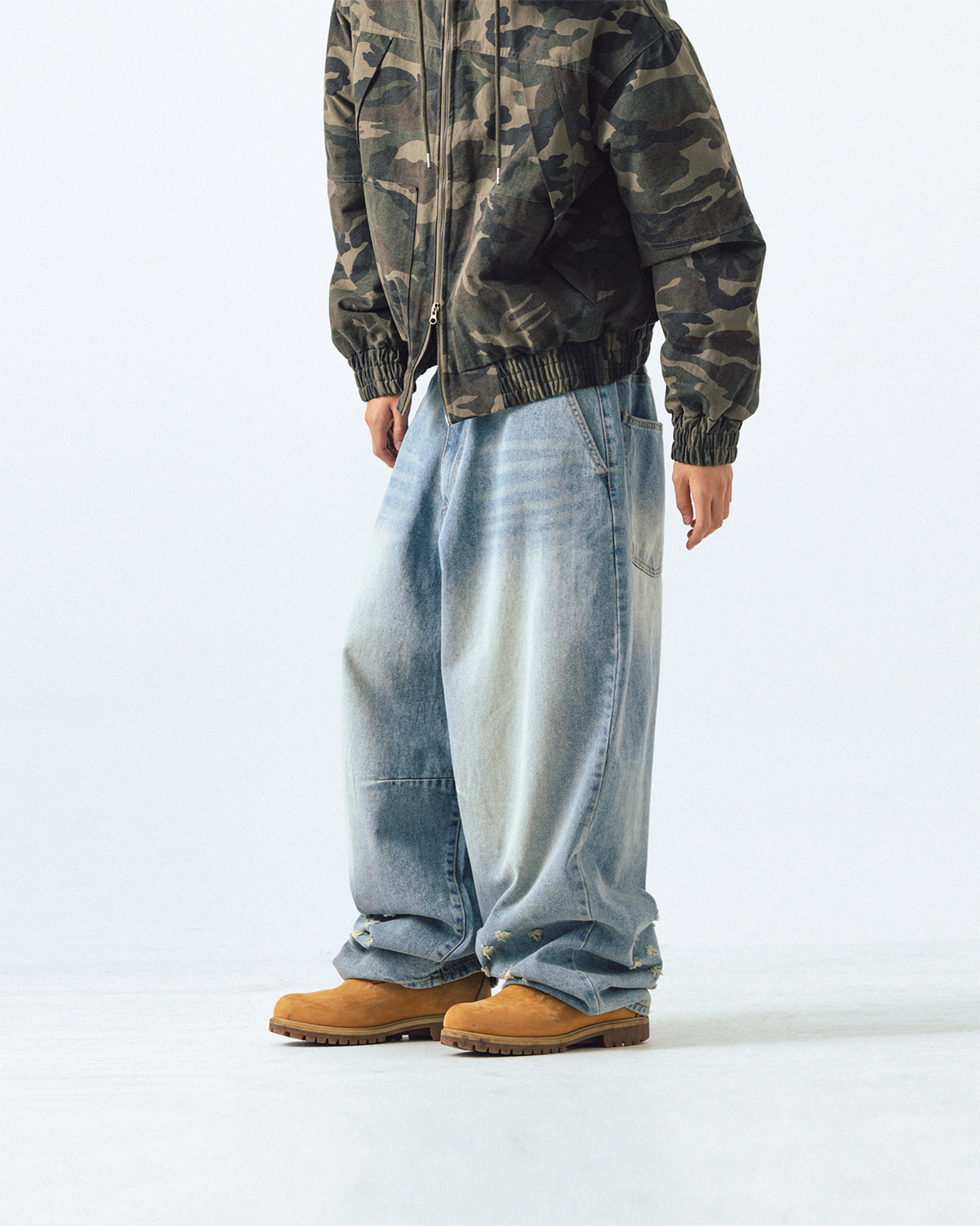 【ANGLAN】Dart Damage Denim Ballon Pants Dart Damage Denim Balloon Pants - Light Blue - ANGLAN