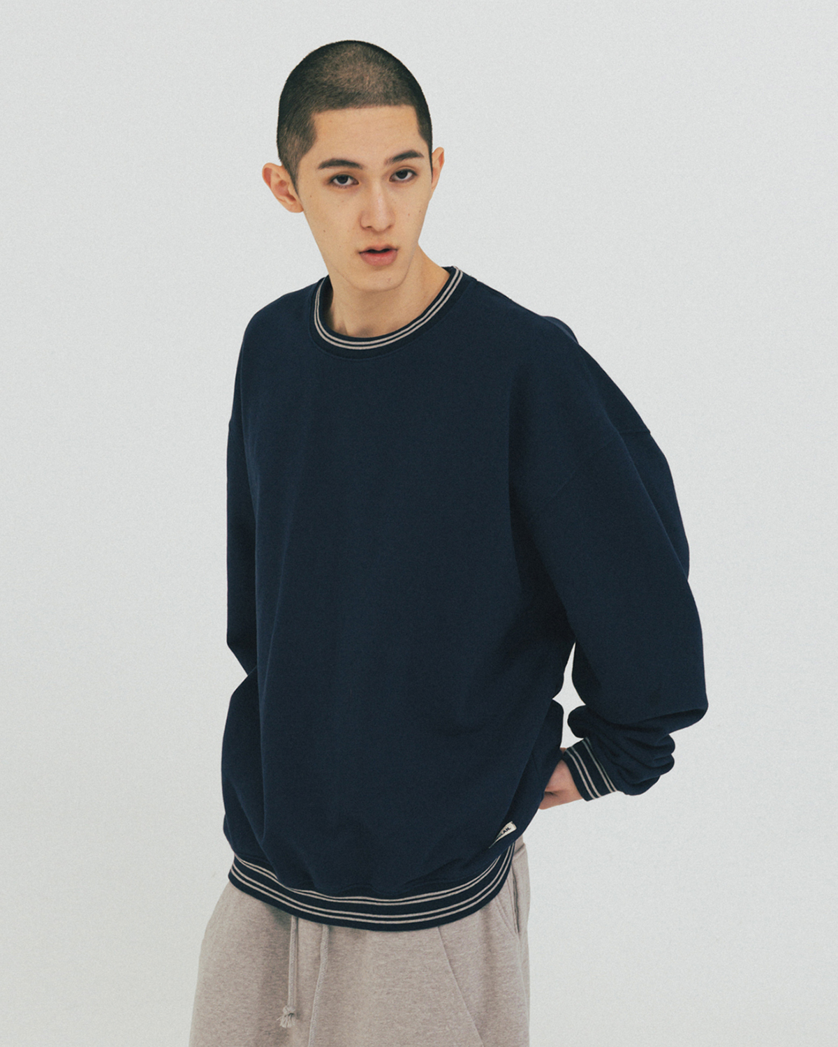 【ANGLAN】25SS★ [AG] Striped Rib Sweat Shirt AG] Striped Rib Sweat Shirt - Navy - ANGLAN