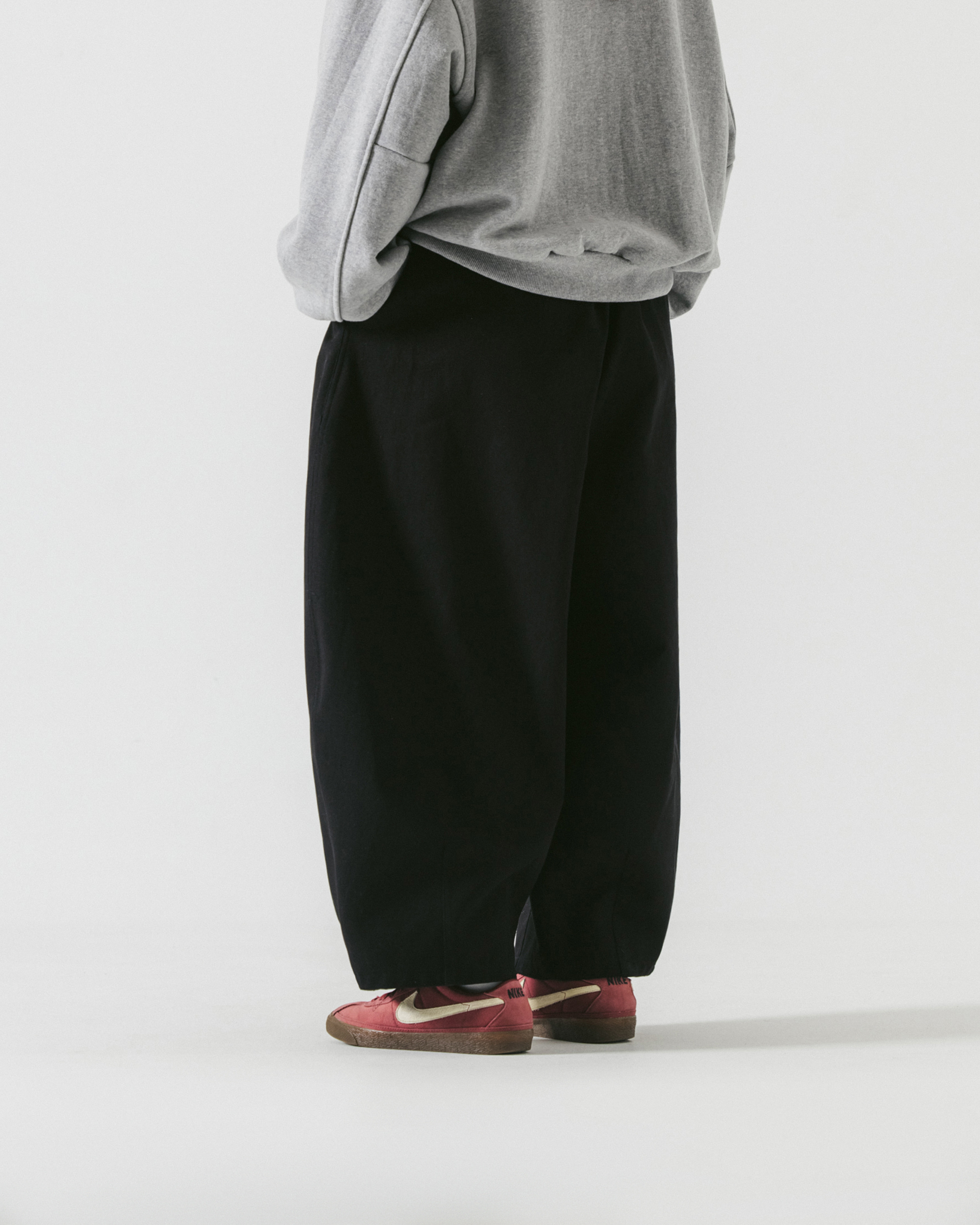 【ANGLAN】Gurkha Balloon Pants AG] Essential Easy Balloon Pants - Navy - ANGLAN