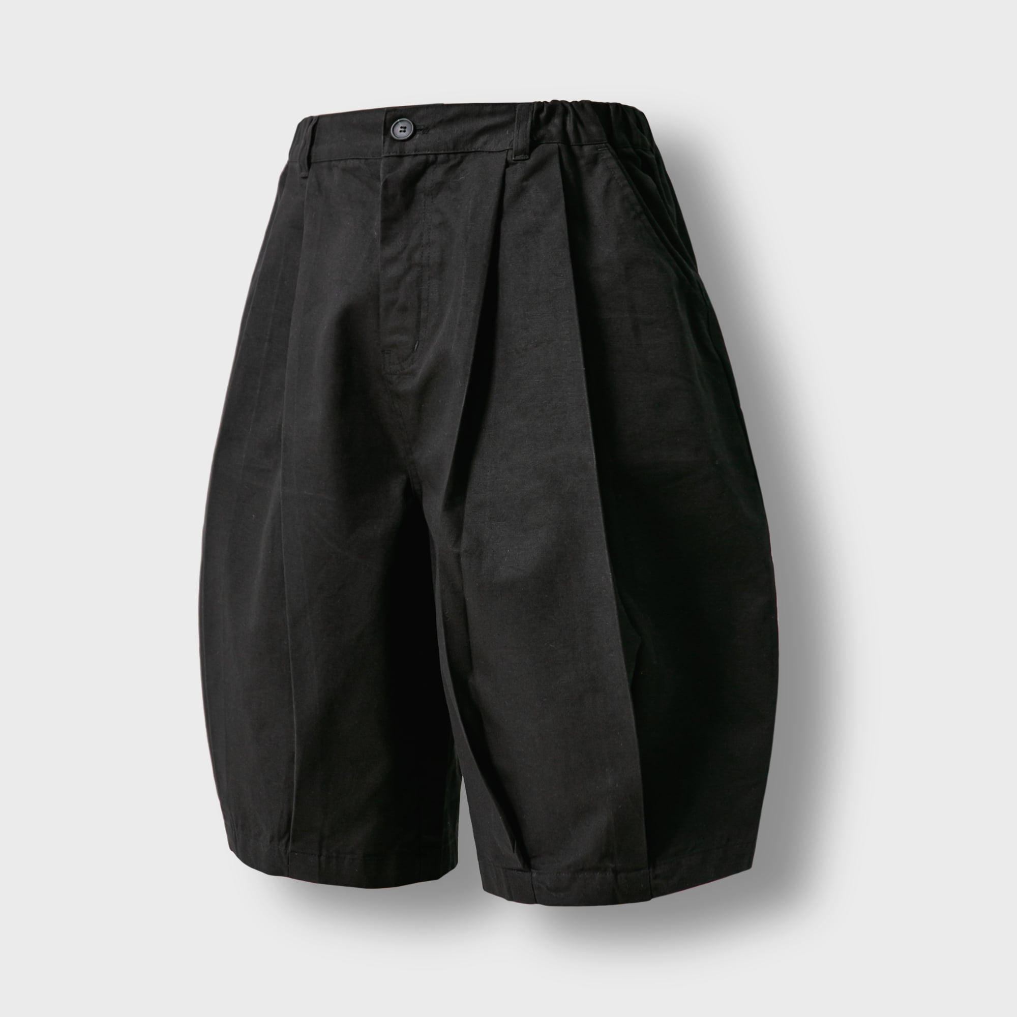 [AG] Twill Two Tuck Balloon Shorts - Black