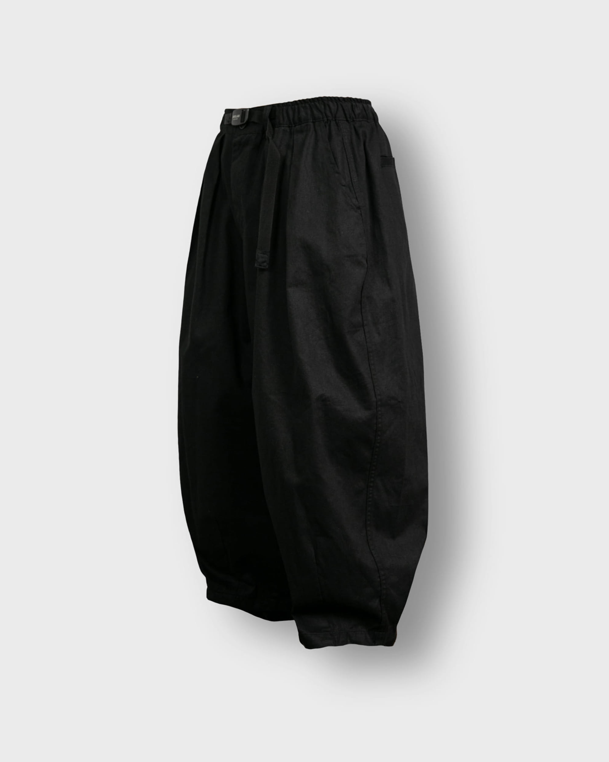 [AG] Twill Cotton Belt Balloon Pants - Black