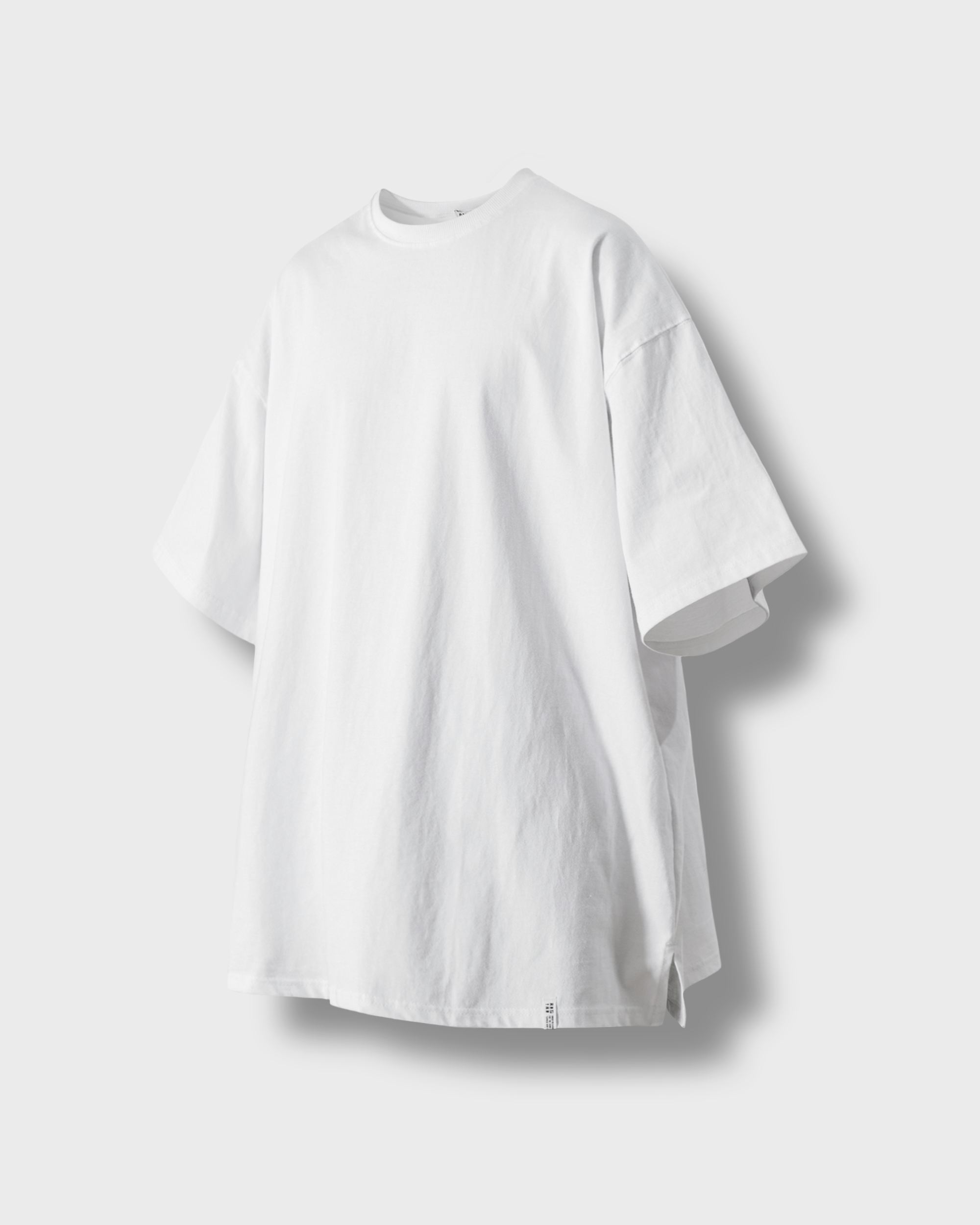[AG] Layered Essential Label Half Tee - White