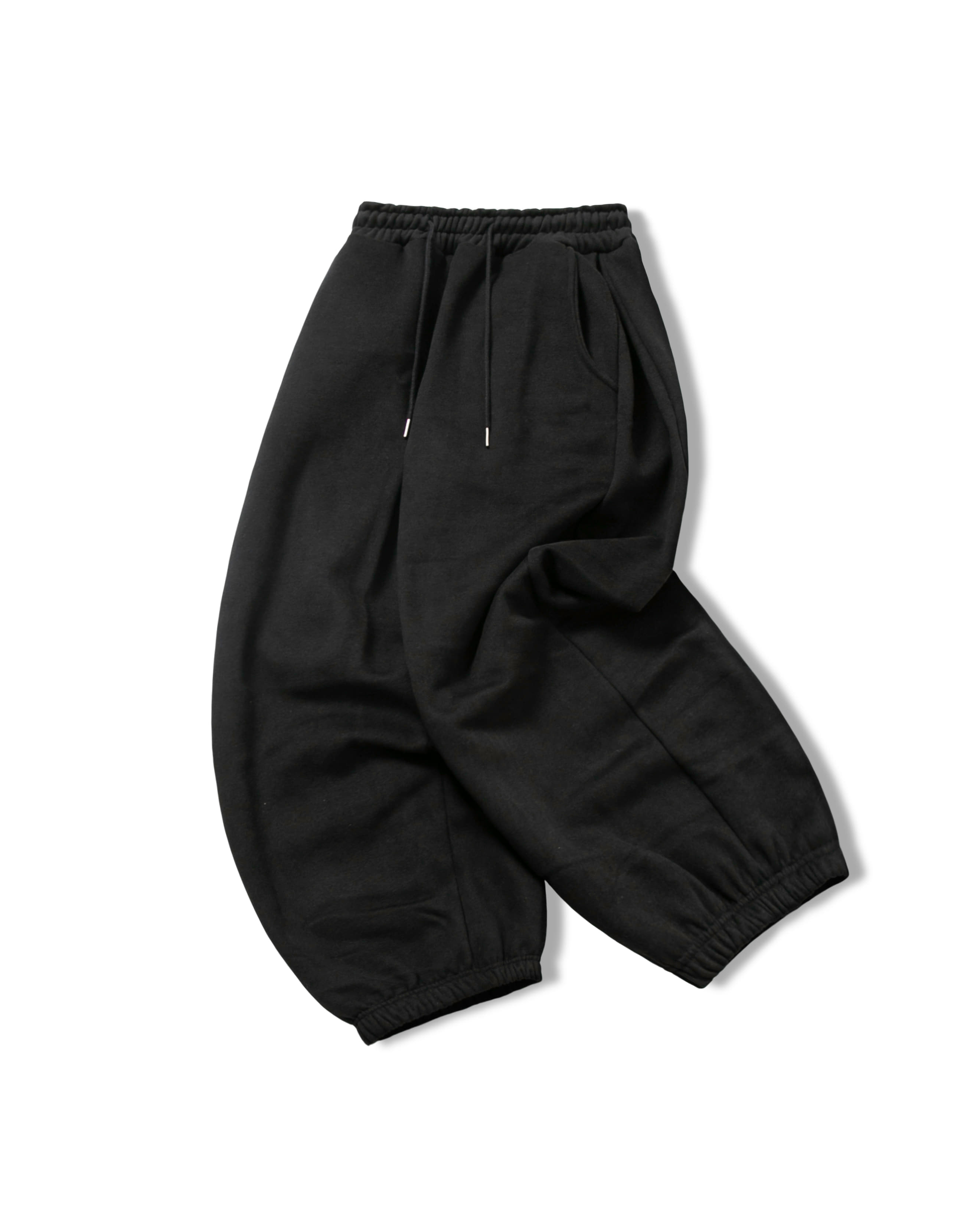Side Tuck Napping Jogger Sweat Pants - Black