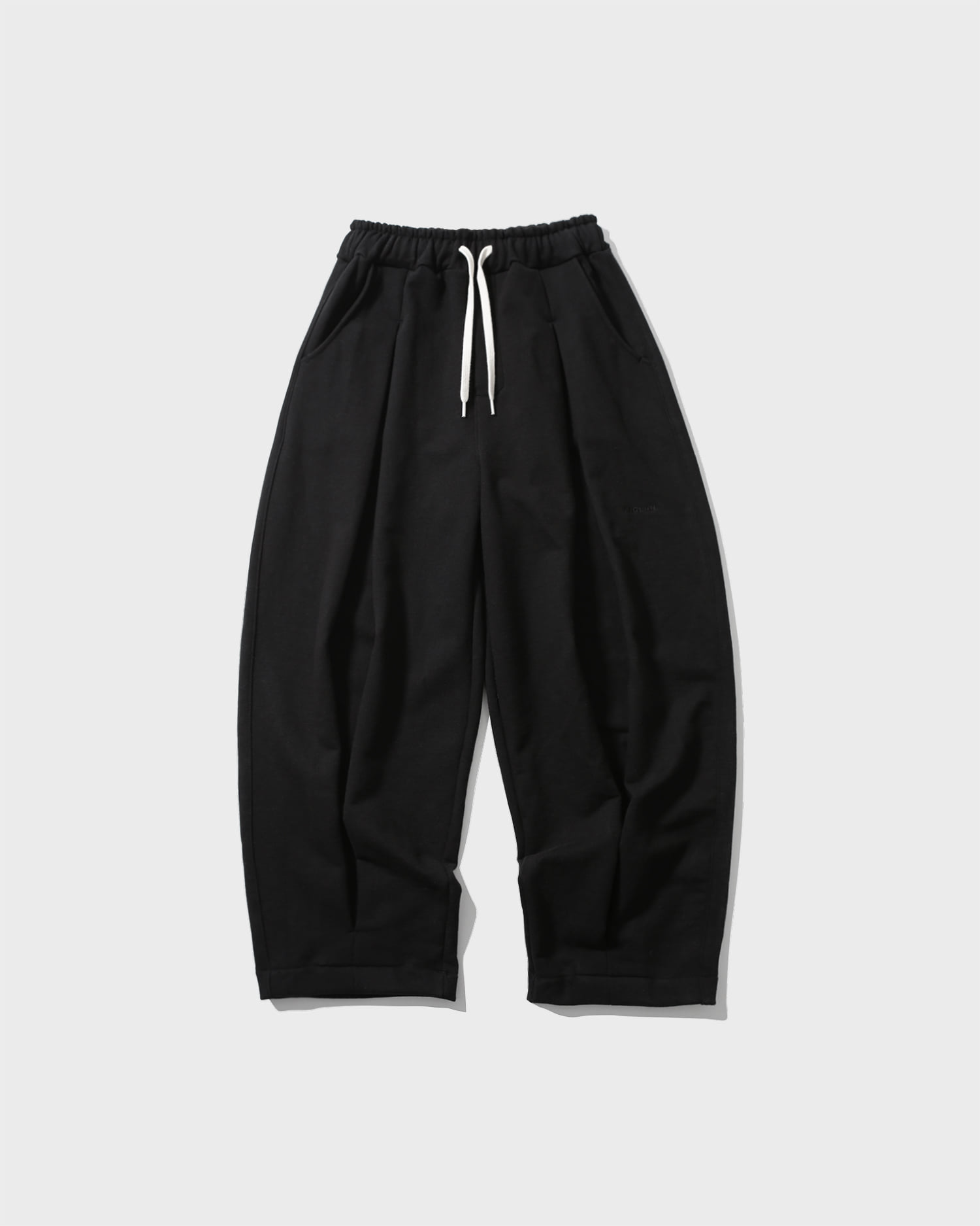 Valley Tuck Sweat Balloon Pants - Black - ANGLAN
