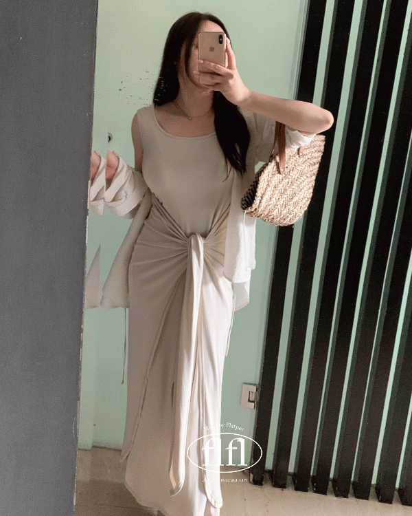 https://cafe24img.poxo.com/annaroxy/web/product/big/202509/d623d2d22f73a2d16cdadc7e1638a988.gif