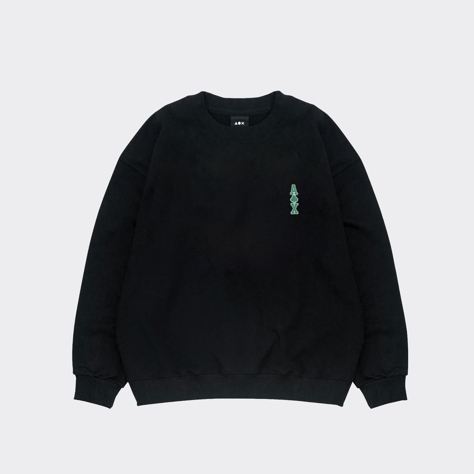 Clover Embroidered Sweatshirts (Black)
