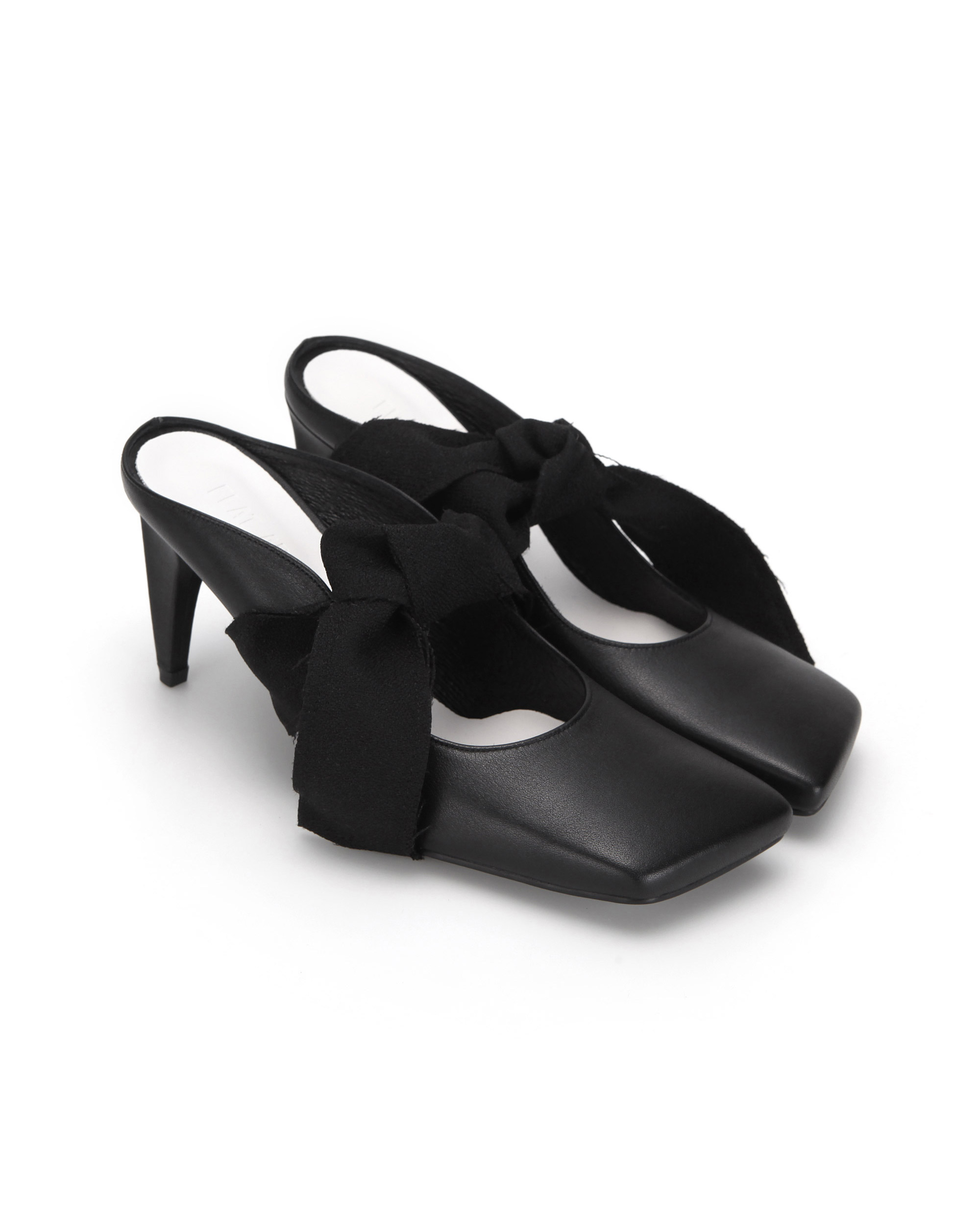 Squared toe mule with removable front ties | Black