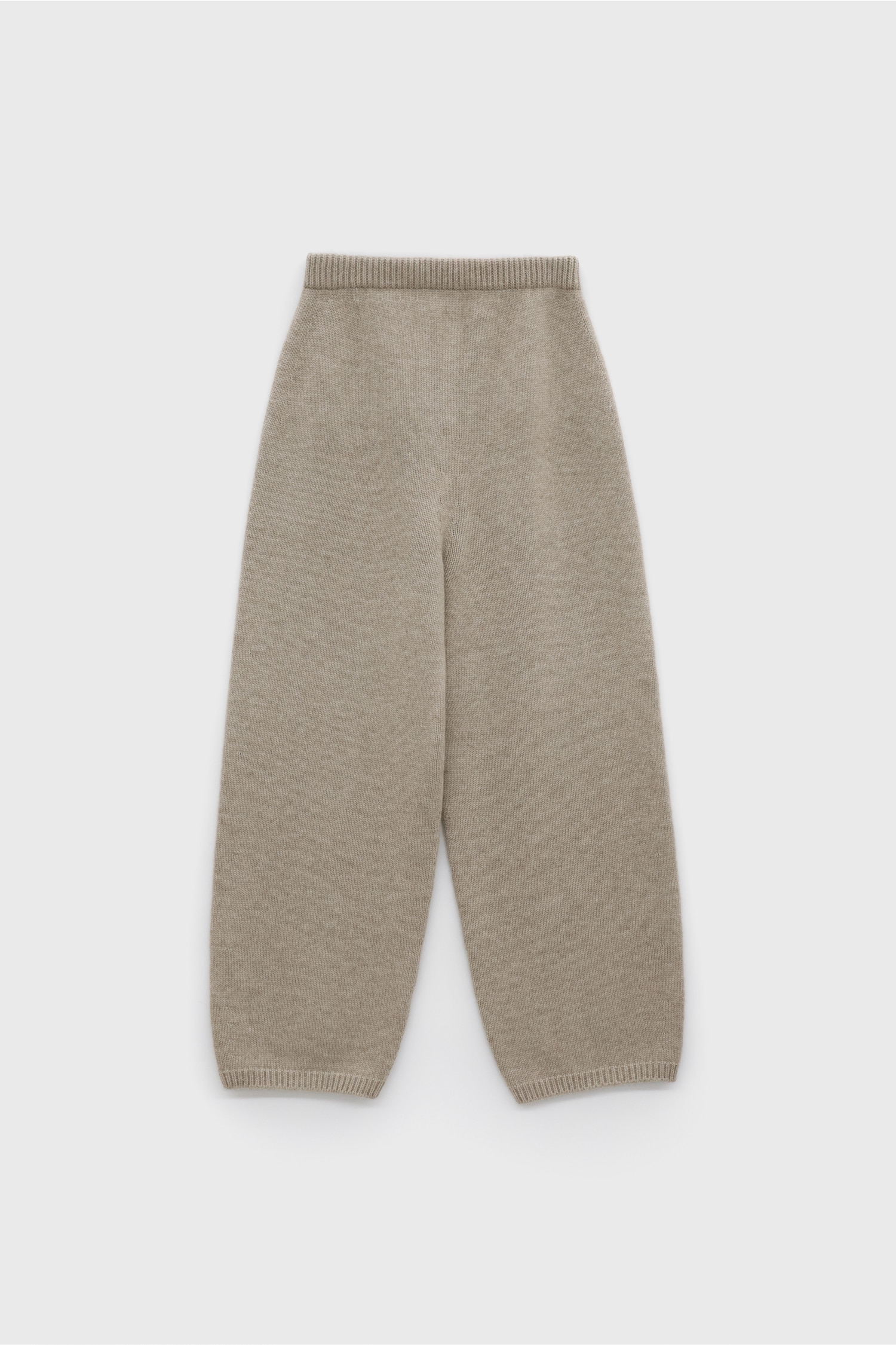 Wide knitted jogger trousers