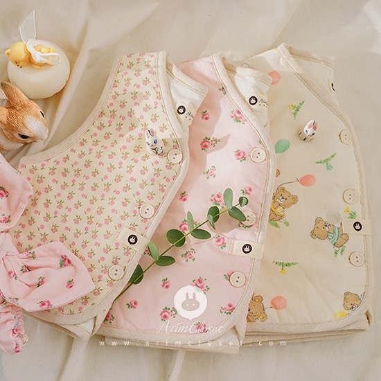 쪼꼬미 시절에 귀염하고도 따스하게 :) -  so cute pink, flower, bear cotton 2oz vest