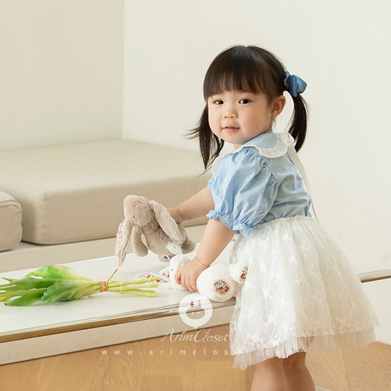 쪼꼬미가 바라보는 하늘은 매일 맑음 :) - sky blue lace point cotton baby cute kara blouse