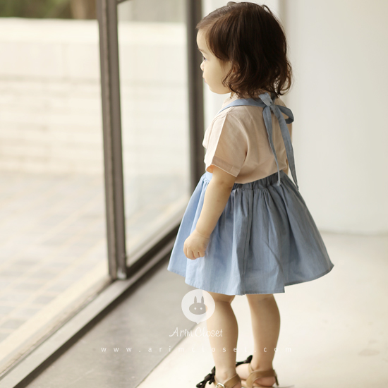 [2차제작] 쪼꼬미, 너의 하루가 궁금해 :) - blue denim baby overalls skirt