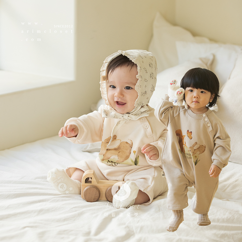 토끼랑 다람쥐랑 즐거운 우리 아가의 시간 - beige / cream cute baby cotton bodysuit