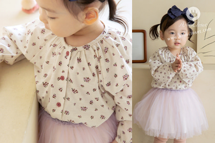 라벤더 향기나는 귀욤진 쪼꼬미 -violet flower baby cotton cardigan or blouse