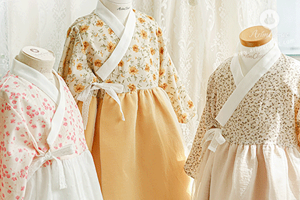 [4차제작] 쪼꼬미는 오늘 어여쁜 꼬마 아씨 할게요 &gt;.&lt; - yellow, pink, beige cute Korean trandition flower dress