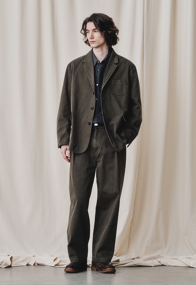 One Tuck Chino Pants_ Olive