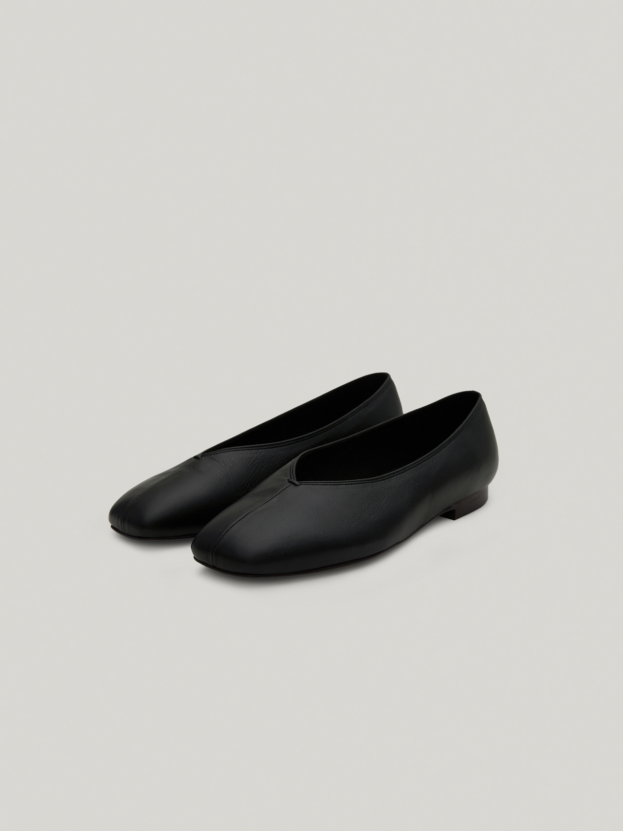 LUMEN★BASE FLAT SHOES★ラテックスクッション★人気早期完売 BASE FLAT SHOES (SOFT BLACK) - Atelier de LUMEN