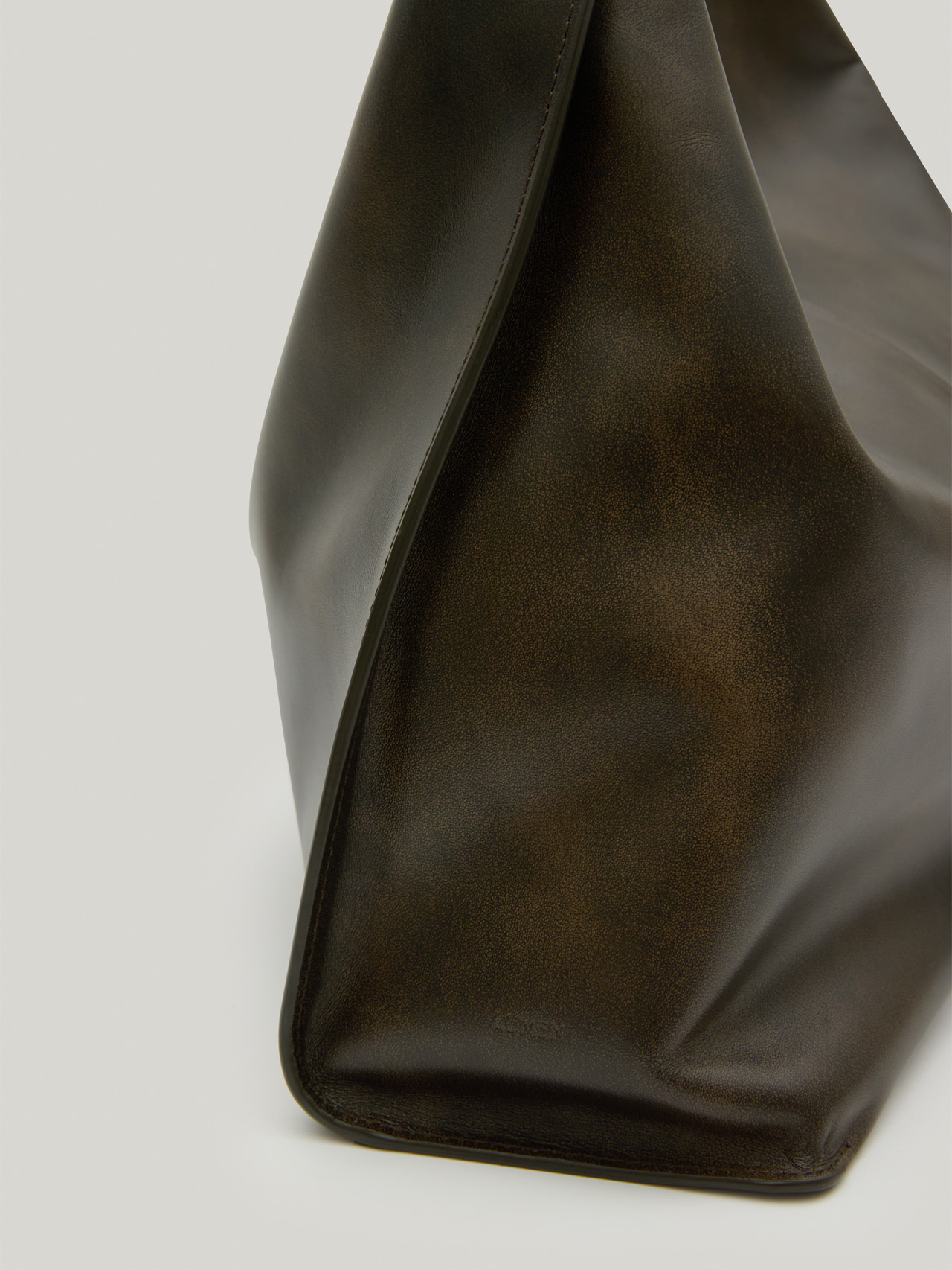 【Atelier de LUMEN】 Arete Bag 3色 ★送料関税込み★ ARETE BAG (BRUSHED BROWN) - Atelier de LUMEN