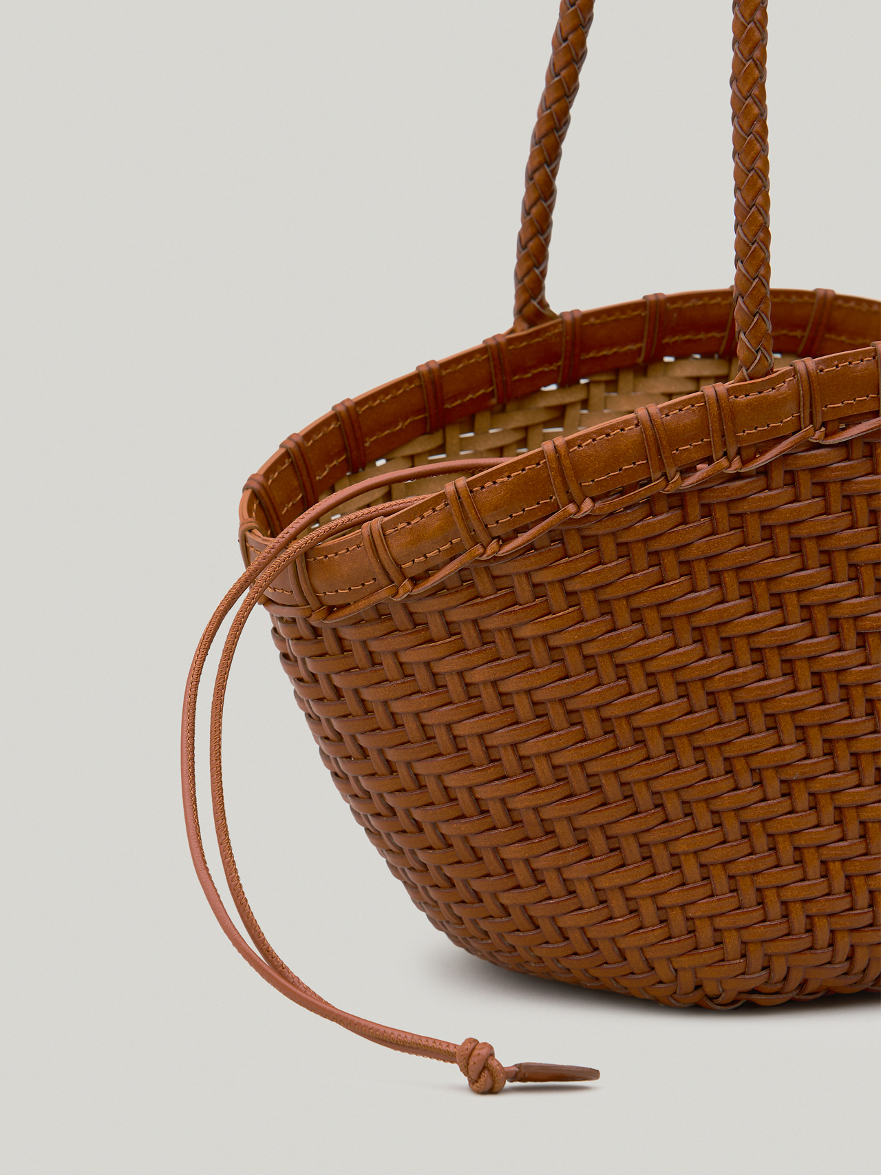 無料配送 ◆ Atelier de LUMEN ◆ TWIG BASKET SHOULDER BAG Atelier de LUMEN