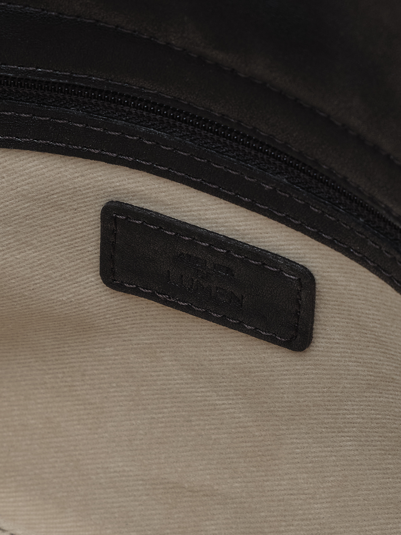 トートバッグ ANNEAU FLAP BAG (SOFT BLACK) ANNEAU FLAP BAG (SOFT BLACK) - Atelier de LUMEN