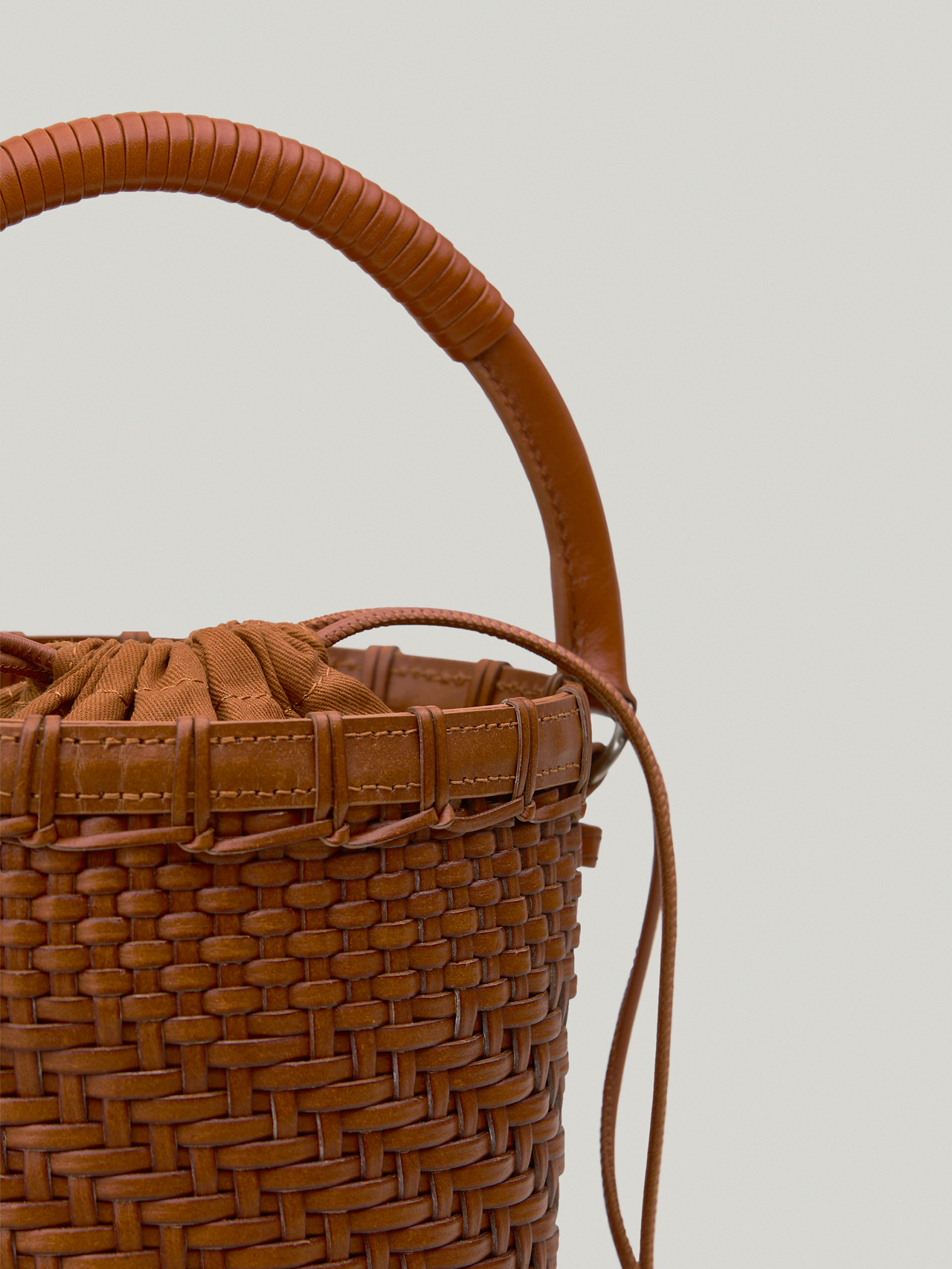 LUMEN★TWIG BASKET TOTE BAG★皮で夏の雰囲気★人気早期完売 ☆早期完売☆25SS☆Atelier de LUMEN☆TWIG BASKET TOTE BAG